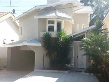 Casa em Condomínio - Aluguel - Alphaville - Santana de Parnaíba - SP