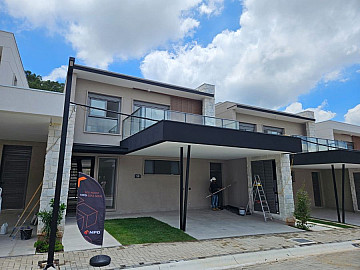 Casa em Condomínio - Aluguel - Alphaville - Santana de Parnaíba - SP